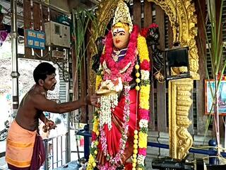 பூம்புகார், காவிரி துலாக்கட்டம் பகுதிகளில் ஆடி பெருக்கு விழா கோலாகலம்