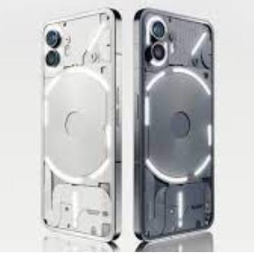 लंडनस्थित स्मार्टफोन कंपनी नथिंगने मोठी घोषणा केली आहे. दिग्गज फोन ब्रँडने इंडिपेंडन्स डे सेल ऑफर सुरू केली आहे. या अंतर्गत स्वस्त दरात नथिंग फोन 2 खरेदी करण्याची संधी ग्राहकांना मिळणार आहे. हा फोन 44,999 रुपयांमध्ये लॉन्च करण्यात आला आहे.