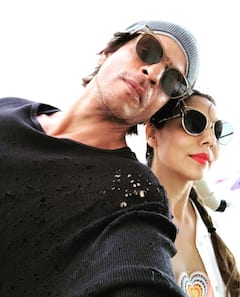 बिग स्क्रीन पर डेब्यू करने से पहले ही शादी का लड्डू खा चुके थे ये बॉलीवुड स्टार्स, मैरिज के बाद रहा सक्सेसफुल करियर