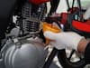 Engine Oil Check-up Tips: अपनी बाइक में समय से करेंगे ये काम, तो नहीं होगा बड़ा नुकसान