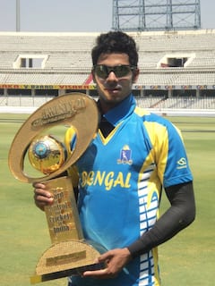 Manoj Tiwary: ব্যাটিং প্রতিভায় মুগ্ধ হয়েছিলেন গুরু গ্রেগও, জোড়া বাউন্ডারিতে ট্রফি দেন কেকেআরকে