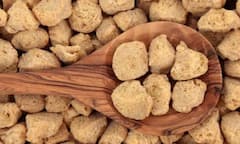 Health Tips: सडपातळ शरीरामुळे त्रस्त आहात? वजन वाढवण्यासाठी 'या' पदार्थांचा करा आहारात समावेश