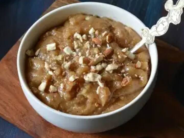 Ragi Groundnut Halwa Recipe: ராகி கூழ், ராகி அடை, ராகி களி, ராகி தோசை சாப்பிட்டு அலுத்து போனவர்களுக்கு சுவையான ஒரு உணவு சாப்பிட வேண்டும் என நினைத்தால் ராகி அல்வாவை செய்து பார்க்கலாம்.