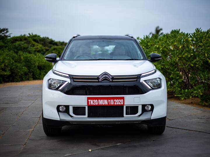 The C3 Aircross will come with a single petrol engine which is a 1.2 litre turbo petrol unit which develops 110 hp and 190Nm.  The C3 Aircross also will come with only one gearbox which is a 6-speed manual while an automatic could be coming later. Citroen has revealed the fuel efficiency of the C3 Aircross and it is rated at 18.5 kmpl for the manual gearbox version. (Image Source: Somnath Chatterjee)