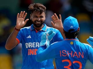 भारताला विजयासाठी 150 धावांचे आव्हान, चहलचा भेदक मारा