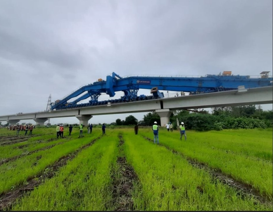 Vadodara:  બુલેટ ટ્રેન પ્રોજેકટ સ્થળે સર્જાયો અકસ્માત, ક્રેઈન નીચે દબાતા એકનું મોત, 7 જેટલા કામદાર ગંભીર રીતે ઘાયલ