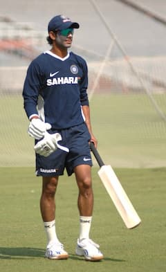 Manoj Tiwary: ব্যাটিং প্রতিভায় মুগ্ধ হয়েছিলেন গুরু গ্রেগও, জোড়া বাউন্ডারিতে ট্রফি দেন কেকেআরকে