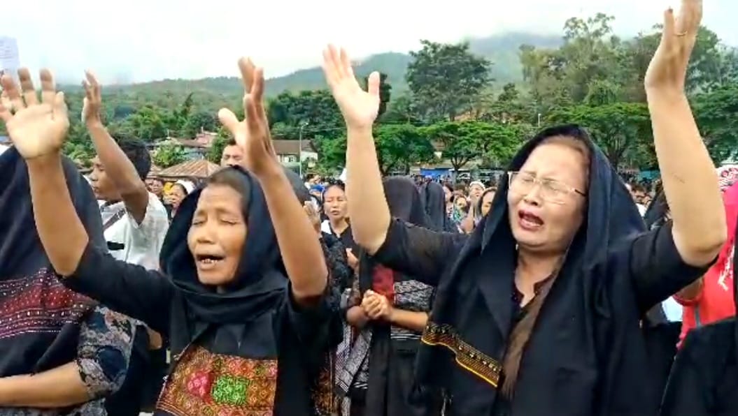 Kuki-Zo Community Holds Mass Prayer In Manipur’s Kangpokpi To Mark 90 Days Of Ethnic Clashes