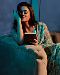 Shweta Tiwari In A Printed Chiffon Saree Takes Us Back To Retro Era - SEE PICS