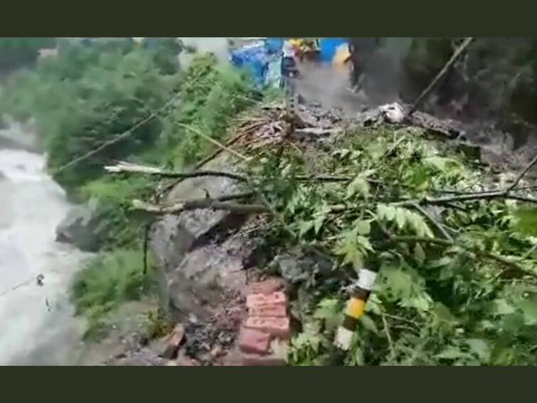 Uttarakhand Over 10 People Missing After Major Landslide Near Gaurikund On Kedarnath Yatra Route Incessant Rain News Monsoon Mayhem Uttarakhand: Over 10 People Missing After Major Landslide Near Gaurikund On Kedarnath Yatra Route