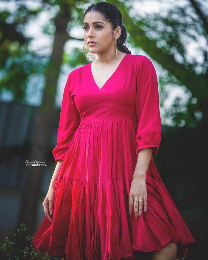 రష్మీ గౌతమ్ (Image Courtesy : rashmigautam / Instagram)