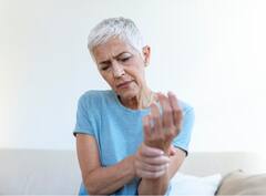 National Bone And Joint Day 2023: इन टिप्स की मदद से बुढ़ापे तक बना रहेगा बोन हेल्थ