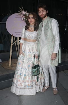 Aaliyah Kashyap की इंगेजमेंट पार्टी में साड़ी में पहुंचीं पलक तिवारी, देसी लुक के सामने सुहाना, खुशी कपूर जैसे बड़े स्टारकिड्स भी फेल, देखें तस्वीरें