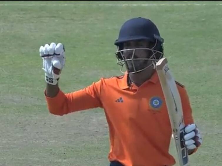 Deodhar Trophy 2023 Final Rohan Kunnummal Imitates Virat Kohli’s Iconic Celebration watch Rohan Kunnummal Emulates Virat Kohli's Celebration Post Hitting Century In Deodhar Trophy Final - WATCH