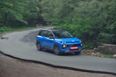 Budget Sunroof Cars: सनरूफ कार का शौक करना अब ज्यादा बड़ी बात नहीं, बस 10 लाख रुपए तक का बजट काफी है