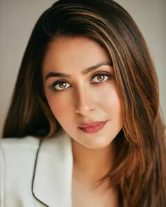 Malvika Raaj: সাদা পোশাকে ট্যুইনিং, স্বপ্নিল 'প্রস্তাব পর্ব', কবে বিয়ে করছেন K3G-র 'পূজা' মালবিকা রাজ?