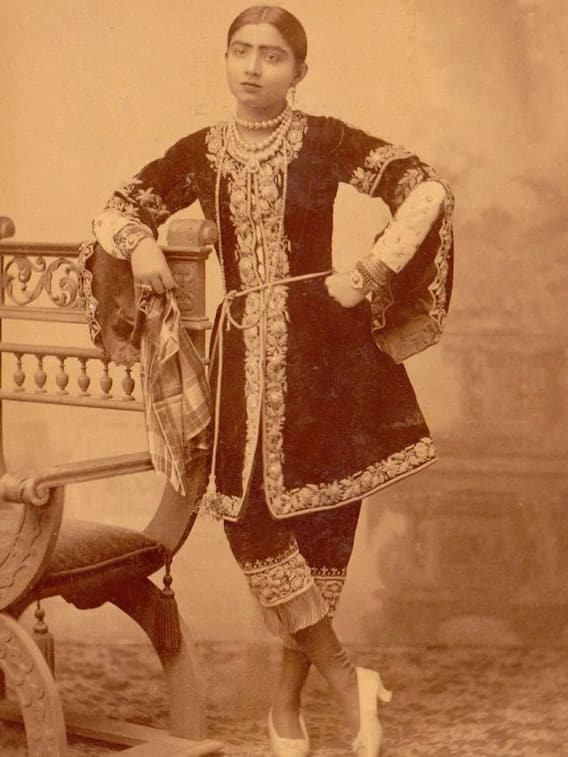 वो तवायफ जिसके लिए अलग से रेल बुक कराई जाती थी