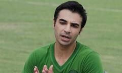 Pakistan दुनिया का पहला मुल्क है जहां कोच को नंबर वन प्लेयर से ज्यादा पैसे मिलते हैं | Sports LIVE