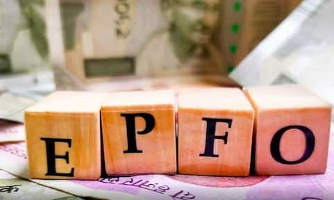 EPFO Withdrawal: If you suddenly need money, you can get help like this, you can withdraw PF money sitting at home! EPFO Withdrawal: જો તમને અચાનક પૈસાની જરૂર પડે, તો તમે આ રીતે ઘરે બેઠા પીએફના પૈસા ઉપાડી શકો છો!