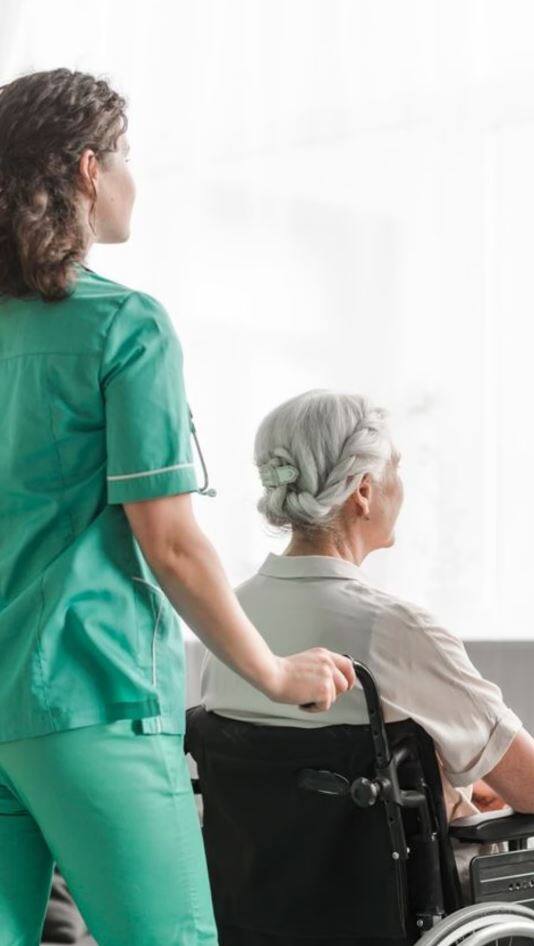 મૃત્યુ પહેલા લોકોને શું શું દેખાય છે ?