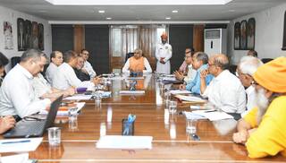 Gandhinagar: કેન્સર જેવા જીવલેણ રોગોનું પ્રમાણ વધતા ગુજરાતના ખેડૂતો વળ્યા પ્રાકૃતિક ખેતી તરફ, 7 લાખથી વધુ કિસાનોએ બદલી ખેતી પદ્ધતિ