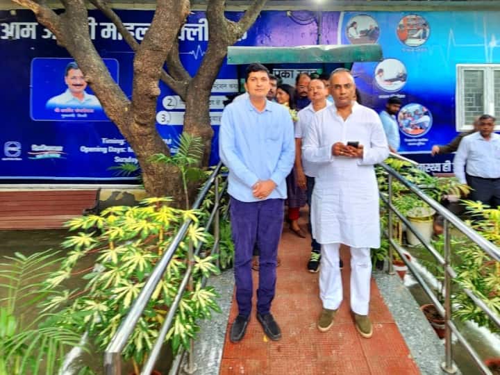 Delhi Mohalla Clinic: कर्नाटक के स्वास्थ्य मंत्री ने दिल्ली के मोहल्ला क्लिनिक का किया दौरा, क्या कुछ बोले? Karnataka Health Minister Dinesh Gundu Rao Visit Changes His Statement Said Not Game Changer After Delhi Mohalla Clinic Delhi Mohalla Clinic: कर्नाटक के स्वास्थ्य मंत्री ने दिल्ली के मोहल्ला क्लिनिक का किया दौरा, क्या कुछ बोले?
