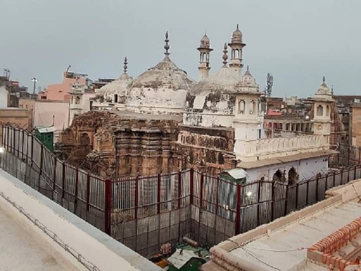 Supreme court upholds survey of Gyanvapi mosque asks ASI to follow non invasive methods Gyanvapi Case: ஆய்வுக்கு யெஸ்..அகழ்வாராய்ச்சிக்கு நோ..ஞானவாபி மசூதி வழக்கில் உச்ச நீதிமன்றம் உத்தரவு
