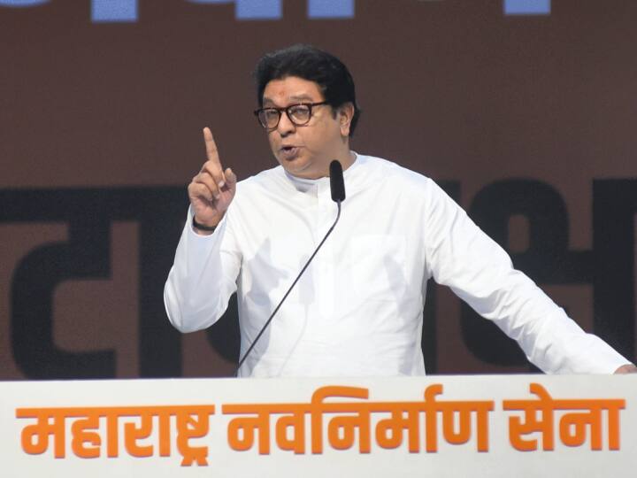 MNS Raj Thackeray attack on Maharashtra government eknath shinde devendra fadnavis on BEST issue asked these four questions BEST: मुंबई में 'बेस्ट' की हड़ताल से लोग परेशान, राज ठाकरे की पार्टी ने सरकार पर बोला सीधा हमला, पूछे ये चार सवाल