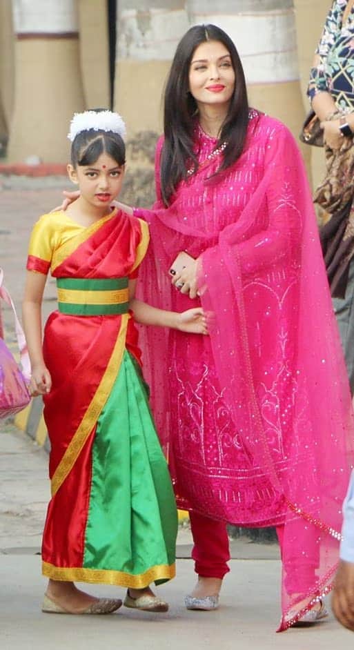 ऐश्वर्या राय बच्चन की लाडली बेटी आराध्या बच्चन इस स्कूल में पढ़ती है.  आराध्या बच्चन का नाम बॉलीवुड के सबसे पॉपुलर स्टारकिड्स की लिस्ट में शामिल हैं.