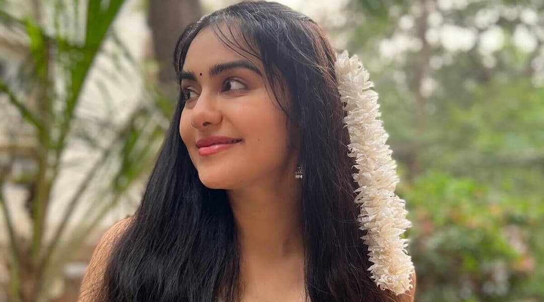 Adah Sharma Announce Break Due To Her Medical Condition Shares Post On Her Instagram Know In Detail News Marathi Adah Sharma Post : अदा शर्माने घेतला अभिनयातून ब्रेक, द केरळा स्टोरी फेम अभिनेत्रीने का घेतला हा निर्णय?