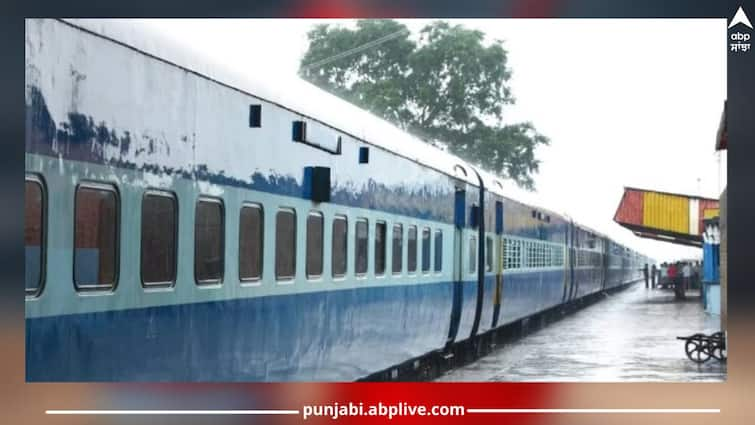 Under 'Amrit Bharat Station Yojana', 14 stations of Firozpur division will be renovated, about 1100 crore rupees will be spent Punjab News: 'ਅੰਮ੍ਰਿਤ ਭਾਰਤ ਸਟੇਸ਼ਨ ਯੋਜਨਾ' ਤਹਿਤ ਫਿਰੋਜ਼ਪੁਰ ਡਿਵੀਜ਼ਨ ਦੇ 14 ਸਟੇਸ਼ਨਾਂ ਦੀ ਹੋਵੇਗੀ ਕਾਇਆ ਕਲਪ, ਖਰਚੇ ਜਾਣਗੇ ਕਰੀਬ 1100 ਕਰੋੜ ਰੁਪਏ