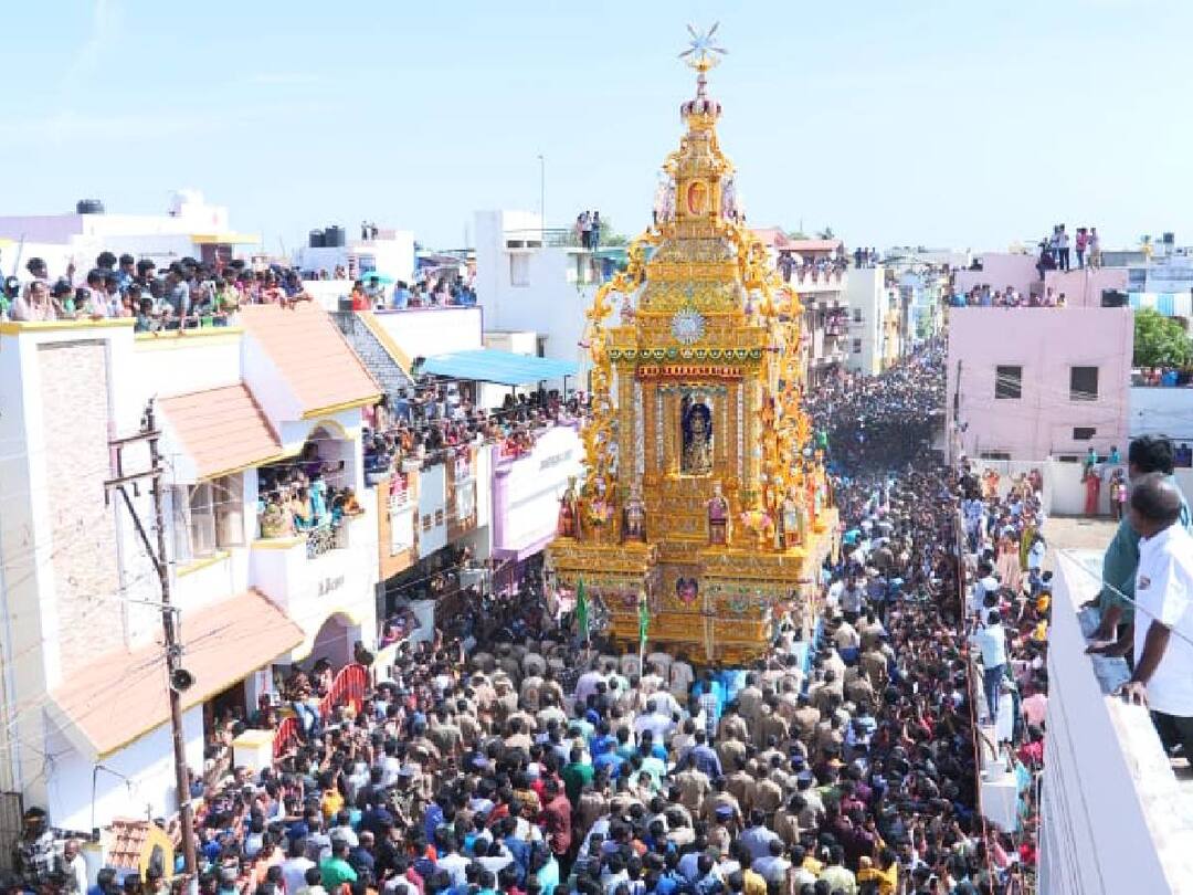 Golden Chariot: தூத்துக்குடி பனிமய மாதாவின் 16 வது தங்கத்தேர் பவனி.. அலைக்கடலென திரண்ட மக்கள்.. முழு விவரம்..