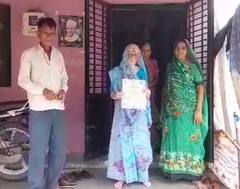 Vadodara: અલ્યા ભારે કરી! જીવિત મહિલાનો કાઢી નાખ્યો મરણનો દાખલો, પરિવારે કહ્યું, બા કોઈ દિવસ હોસ્પિટલમા જ નથી ગયા