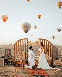 'कभी खुशी कभी गम' की Poo ने बॉयफ्रेंड प्रणव बग्गा से की सगाई, खास मूमेंट की पिक्चर्स कीं शेयर