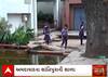 Ahmedabad| શાળામાં પાણી ભરાતા આઠ દિવસ રખાઈ રજા, કેમેરો જોઈ શિક્ષકો ભાગ્યા | Watch Video
