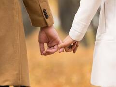 ये साइन बताते हैं आप रिलेशनशिप में नहीं बल्कि सिचुएशनशिप में हैं