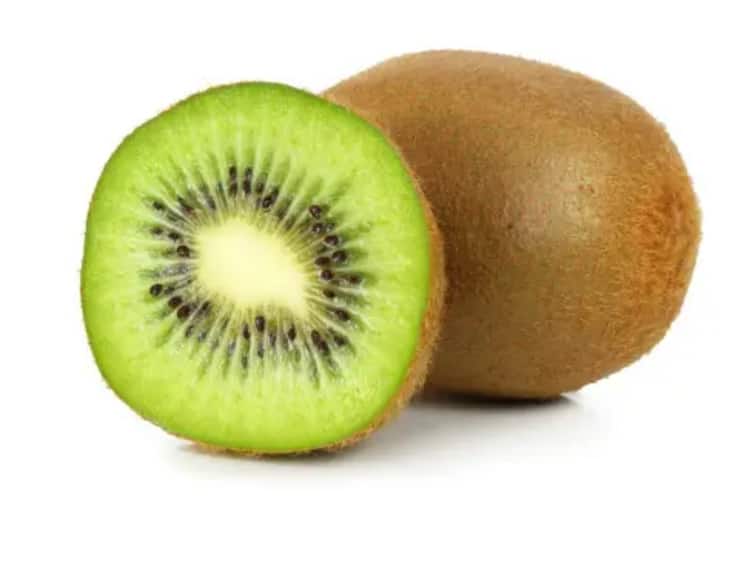 Improving Gut Health To Fighting Stress, 5 Benefits Of Kiwi Juice Kiwi Juice Benefits : உடல் எடை குறைக்க.. பளபளப்பான சருமத்தை பெற ..கிவி ஜூஸ் பயன்கள் தெரியுமா?