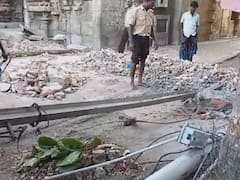 Tamil Nadu: Portion Of Sri Ranganathaswamy Temple Wall Collapses In Srirangam. VIDEO