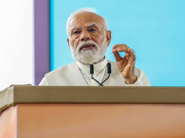 क्या 2024 चुनाव में मोदी फैक्टर वोट को प्रभावित करेगा? 65 फीसदी लोगों ने हां में जवाब दिया. वहीं 18 प्रतिशत का मानना है नहीं जबकि 17 फीसदी लोगों ने नहीं में अपना मत दिया.