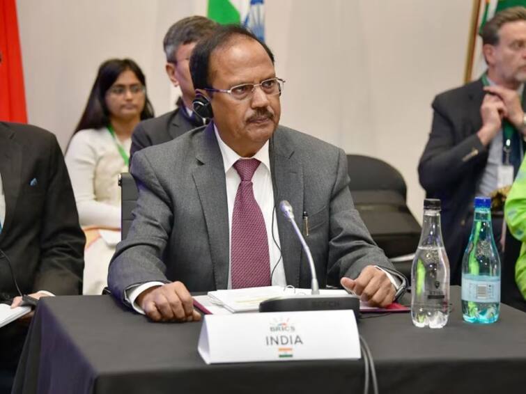 Russia-Ukraine War India Willing Partner To Find Solution To Russia-Ukraine Conflict, Says NSA Ajit Doval రష్యా ఉక్రెయిన్ సమస్యని తీర్చడం కన్నా ఆనందం మరేదీ లేదు, భారత్‌ అందుకు సిద్ధమే - అజిత్ దోవల్