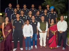 Hardik Pandya: ਹਾਰਦਿਕ ਪਾਂਡਿਆ-ਸੈਮਸਨ ਸਣੇ ਪੂਰੀ ਟੀਮ ਨੇ 'ਭਾਰਤ ਦੇ ਹਾਈ ਕਮਿਸ਼ਨਰ' ਨਾਲ ਕੀਤੀ ਮੁਲਾਕਾਤ, ਵੇਖੋ ਤਸਵੀਰਾਂ