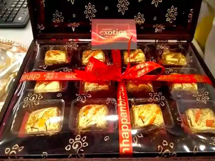 india most expensive sweet is available in this district of UP यूपी के इस जिले में मिलती है देश की सबसे महंगी मिठाई, एक किलो खरीदने के लिए बेचने पड़ जाएंगे गहने