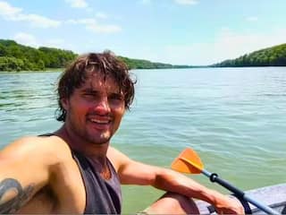 Weird News: ਸਿਰਫ 1 ਪੈਸੇ 'ਚ 9 ਦੇਸ਼ਾਂ ਦਾ ਦੌਰਾ, ਨਾ ਹੋਟਲ ਦੀ ਪਰੇਸ਼ਾਨੀ, ਨਾ ਕਿਰਾਏ ਦੀ ਚਿੰਤਾ, ਜਾਣੋ ਤਰੀਕਾ