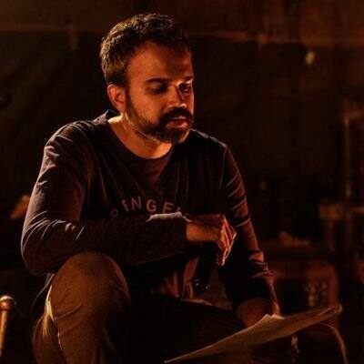 கேஜிஎஃப் படத்தின் முதல் இரண்டு பாகங்களை இயக்கிய பிரசாந்த் நீல் தற்போது‘சலார்’படத்தை இயக்கிவருகிறார்.