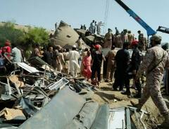 पाकिस्तानमध्ये भीषण रेल्वे अपघात, 20 पेक्षा अधिक जणांचा मृत्यू, 80 जण गंभीर जखमी