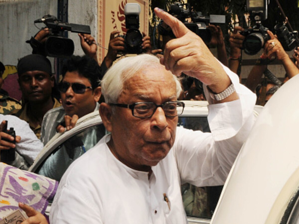 Buddhadeb Bhattacharjee Former West Bengal CM Alert And Responding To ...