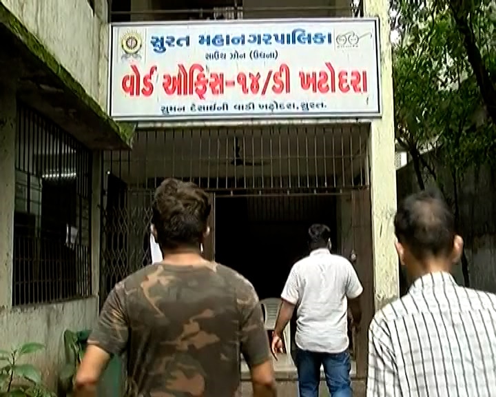 Bypoll Election : આજે રાજ્યમાં સ્થાનિક સ્વરાજની પેટાચૂંટણી, સુરતમાં ત્રિપાંખિયો જંગ