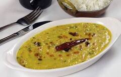 Weight Loss Diet: মুগ ডালে সহজেই কমবে ওজন, কখন কীভাবে খাবেন?