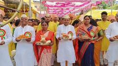 Ahmednagar News : एकाच वेळी आणि एकाच ठिकाणी 600 जावयांचं कौतुक, अहमदनगरमध्ये एकत्रित केलं जावयाचं धोंडे जेवण