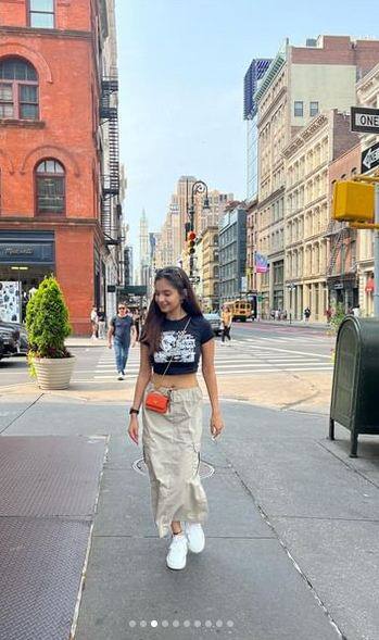 ਨਿਊਯਾਰਕ ਦੀਆਂ ਸੜਕਾਂ 'ਤੇ ਮਸਤੀ ਕਰਦੀ ਨਜ਼ਰ ਆਈ ਅਨੁਸ਼ਕਾ ਸੇਨ